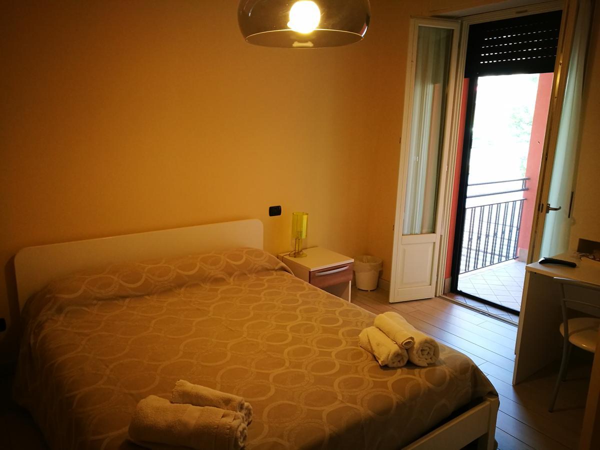 Locanda Della Pieve Tizzano Val Parma Ngoại thất bức ảnh